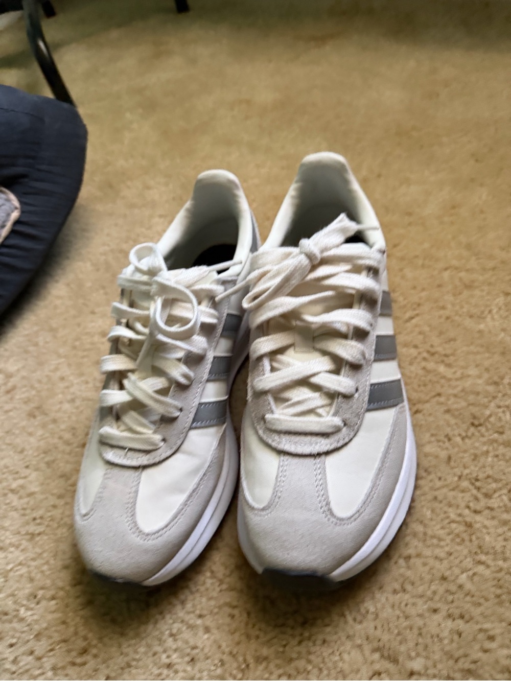 adidas Women’s Running Sneakers in White and Light Gray - Picture 2 of 3
